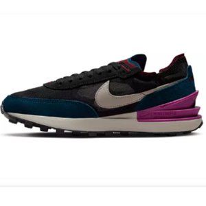Nike Women's Waffle One Shoes - Size 9.5